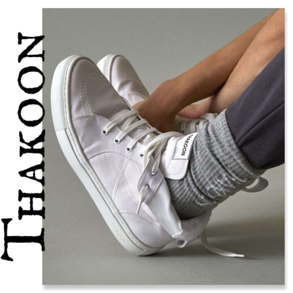 NIB Thakoon Pull-On High Top Sneaker
